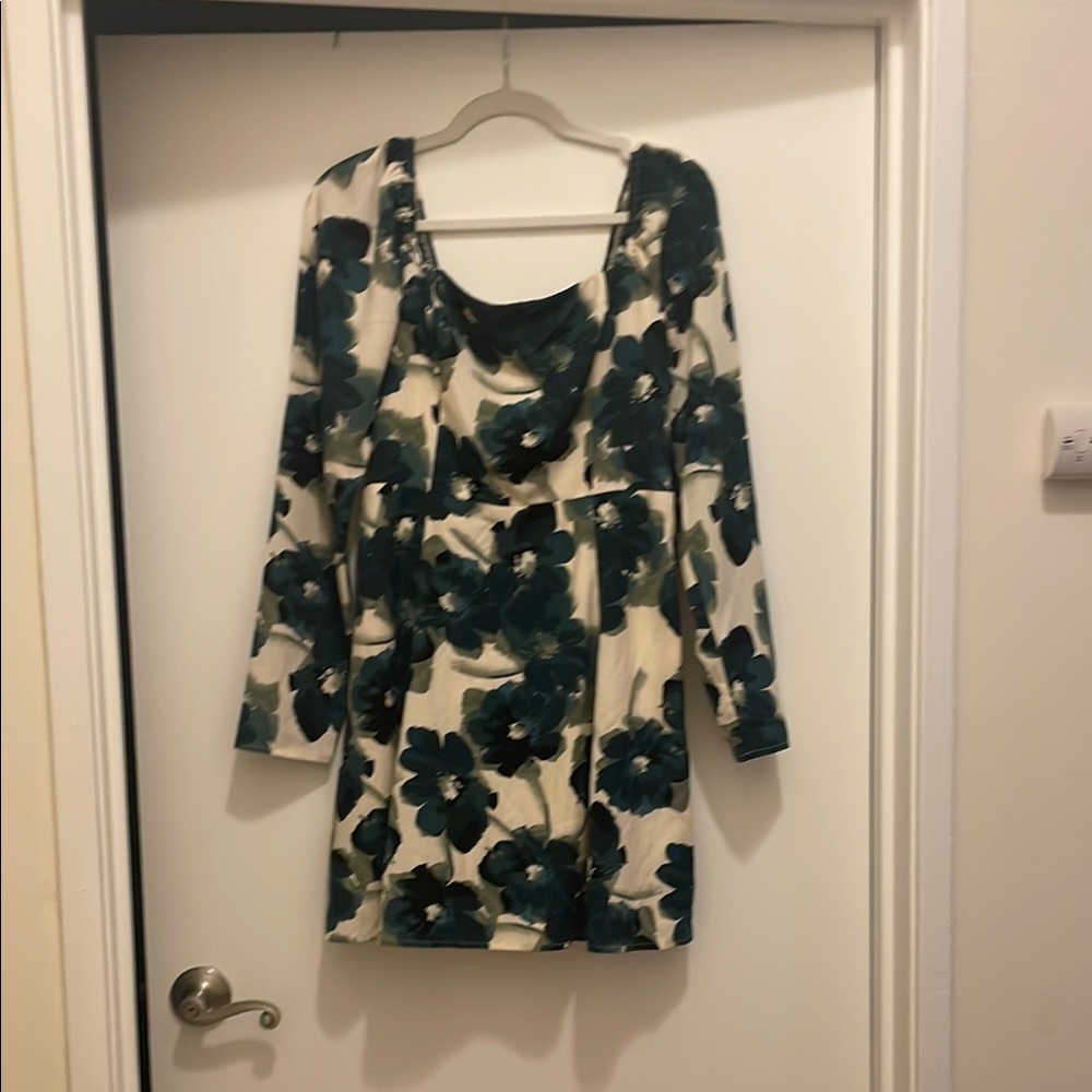 Abercrombie & Fitch Teal and Cream Floral Dress
